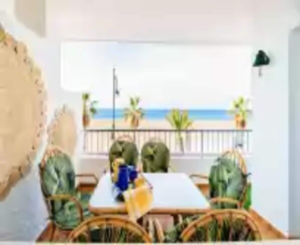 Apartment | Balcony - The Beach - Apartment In Bolnuevo (Mazarrón)