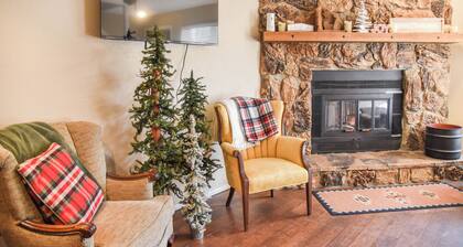 The Red Chair Retreat at Red River
