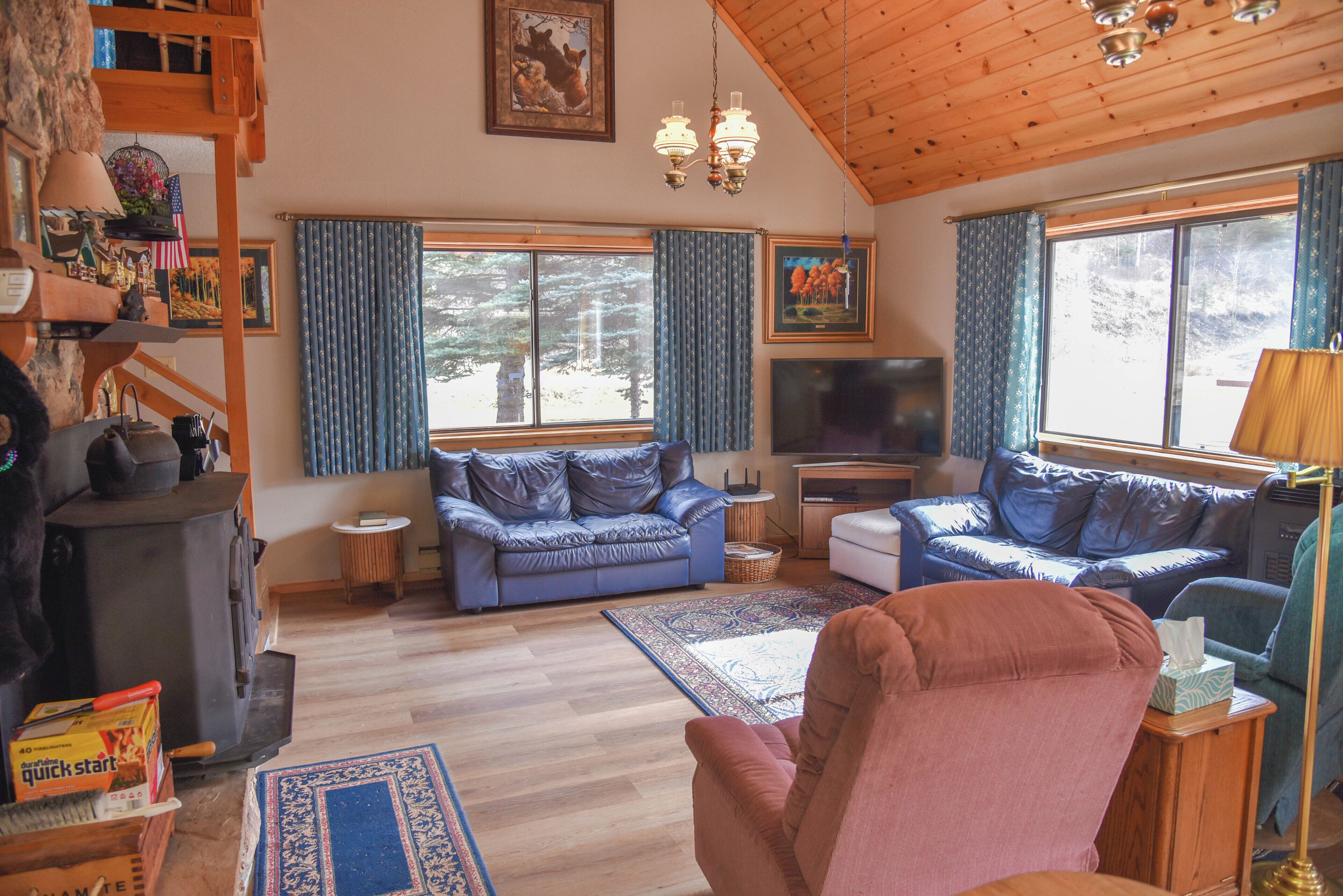Coapland's Riverbend Cabin - Eagle Nest, NM