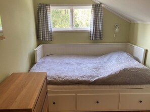 Casa | 2 quartos, individualmente mobiliados