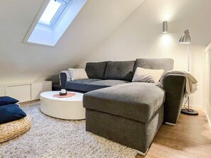 House | Living area - 4 Person Holiday Home in Kopingsvik (Kopingsvik)