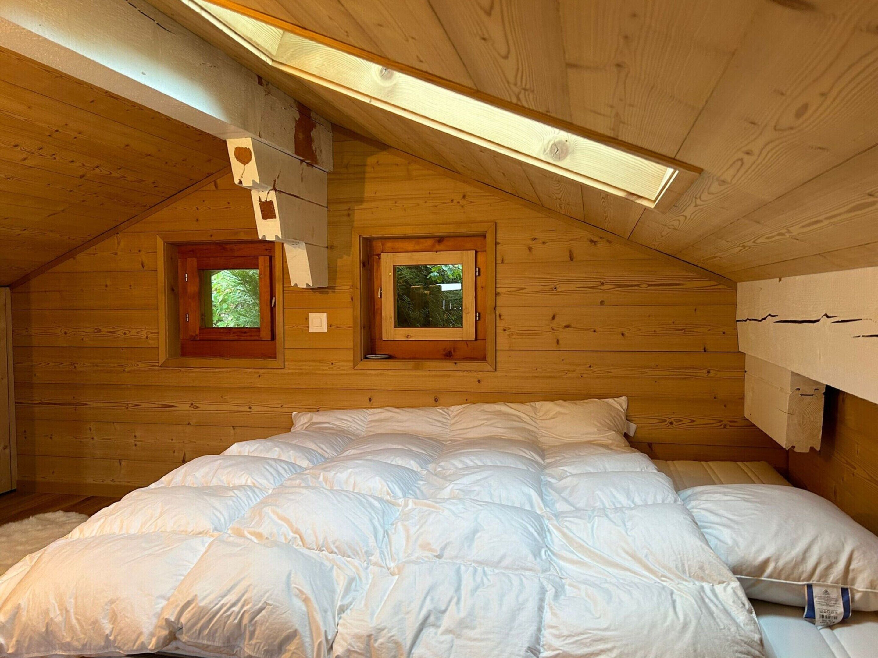 Chalet | 4 bedrooms, iron/ironing board, bed sheets