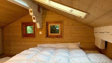 Chalet | 4 bedrooms, iron/ironing board, bed sheets