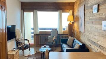 Apartment | Living room