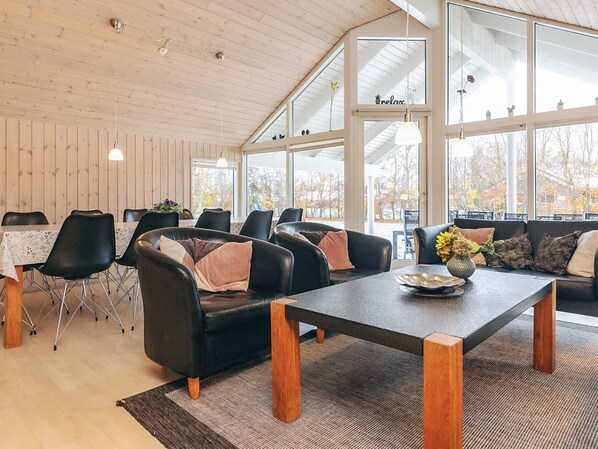 House | Interior - 4 Star Holiday Home in Idestrup (Idestrup)