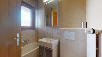 Apartment | Bilik Mandi