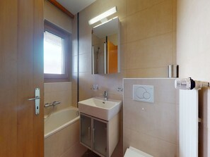 Apartment | Badezimmer