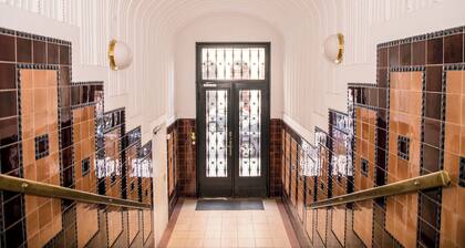 Vienna Boutique - Premium Hostel