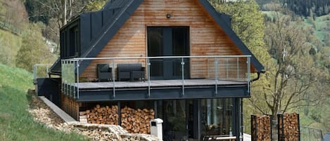 Villa | Exterior
