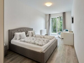 6 bedrooms, individually furnished, iron/ironing board - Benecko Lbz170 Comfortable Holiday Residence (Benecko)