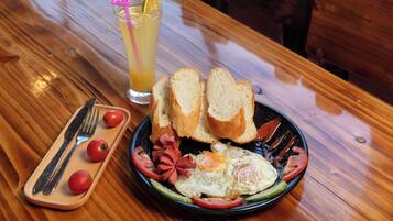 Daily local cuisine breakfast for a fee