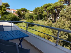 Outdoor dining - Bleu Soleil By Ericeira Property (Mafra)