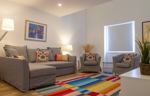 TV - Grandchildren's House (Mafra)