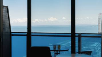 Family Apartment | 1 bedroom, minibar, individually decorated, individually furnished