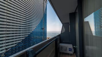 Standard Studio | Balcony