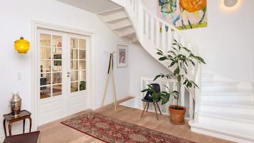 House | Interior