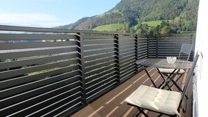 Apartment, 2 Bedrooms, Balcony, Garden View | Property grounds