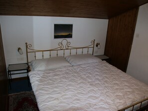 Apartment | 2 bedrooms, individually furnished, bed sheets - Luxury Apartment in the Heart of Valley (Veysonnaz)