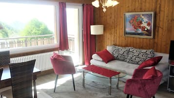 Apartment | Living area