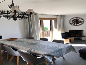 Apartment | Dining - Apartment With Free Shuttle (Nendaz)