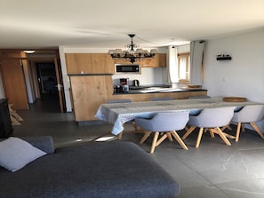 Apartment | Dining - Apartment With Free Shuttle (Nendaz)