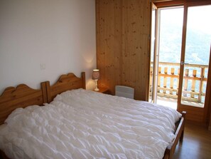 木屋 | 6 多间卧室、特色家居、床单