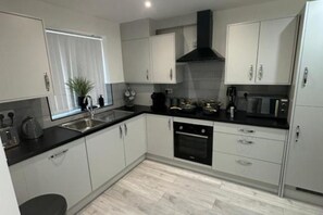 Microwave, oven, stovetop, dishwasher