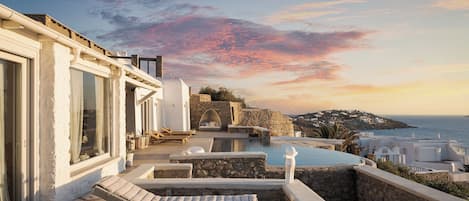 Luxury Villa, Sea View | Terrace/patio