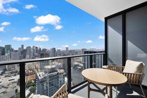 Property grounds - Downtown Studio with Spectacular Miami Views (Downtown)