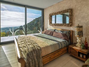 Villa | 6 chambres, ameublement personnalisé