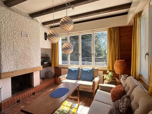 Chalet | Living area - Cache-cache Mountain & Quiet Chalet 10 Pers (Nendaz)