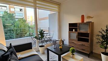 Apartment | Living area | Flat-screen TV