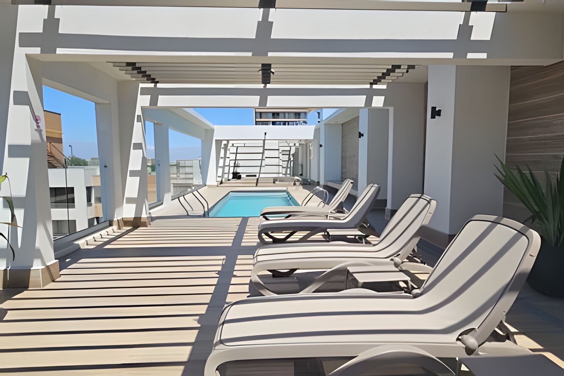 Apartment | Pool | Seasonal outdoor pool