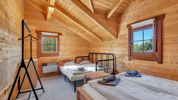 Villa | 2 bedrooms, individually furnished