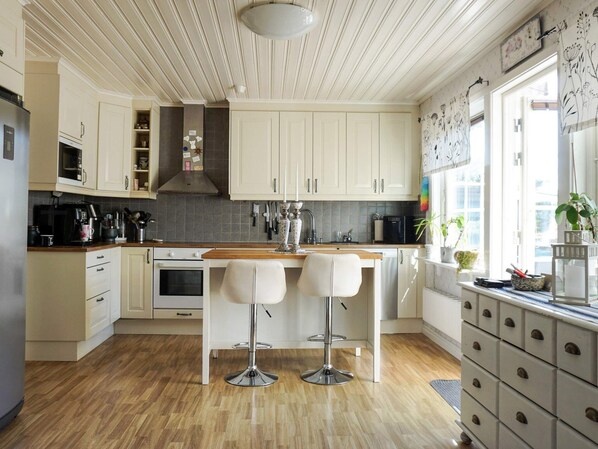 House | Private kitchen