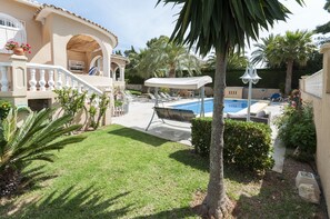 Vila | Piscina