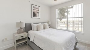 Desk, iron/ironing board, WiFi, bed sheets - Landing | Incredible Studio, Pool, Clubhouse (Dallas)