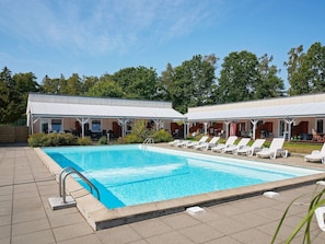 House | Pool | Indoor pool, outdoor pool - 2 Person Holiday Home in Nexo (Nexø)