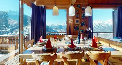 Chalet in the Heart of Valley With Balcony