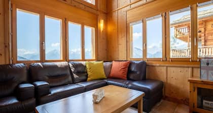 Spacious Chalet With Patio Facing Mountains