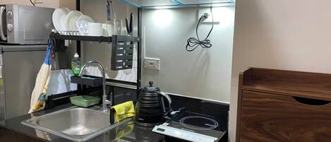 Microwave, stovetop