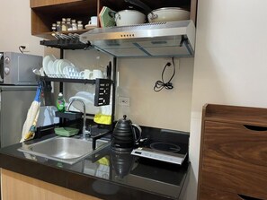 Microwave, stovetop