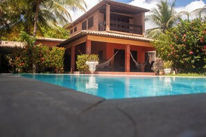 Udendørs pool