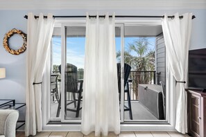 TV connectée, cheminée