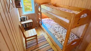 House | 3 bedrooms, individually furnished