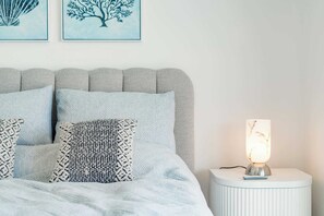 4 chambres, fer et planche Ă repasser, Wi-Fi, draps fournis