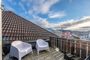 Apartment, 3 Bedrooms, City View