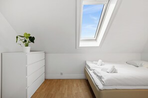 Apartment, 3 Bedrooms, City View