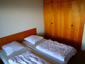 Appartement | 4 chambres, ameublement personnalisé, draps fournis