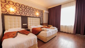 Standardzimmer | 1 Schlafzimmer, Minibar, Zimmersafe, Schreibtisch